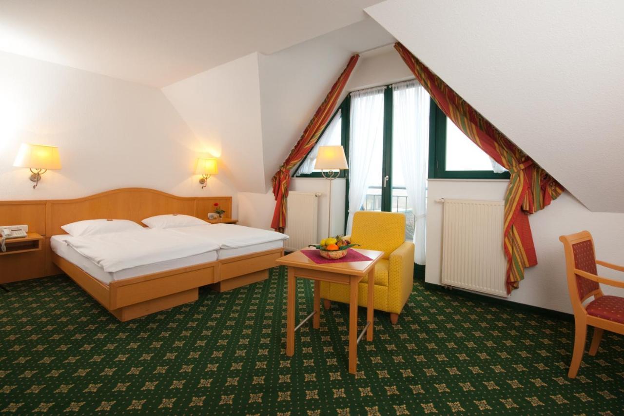 Hotel Etzhorner Krug à Oldenbourg Extérieur photo